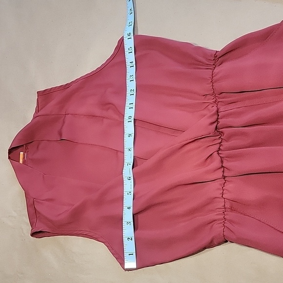 Kaitlyn Size S Burgundy Sleeveless Elastic Waist Deep V-Neck Dress - Picture 7 of 16